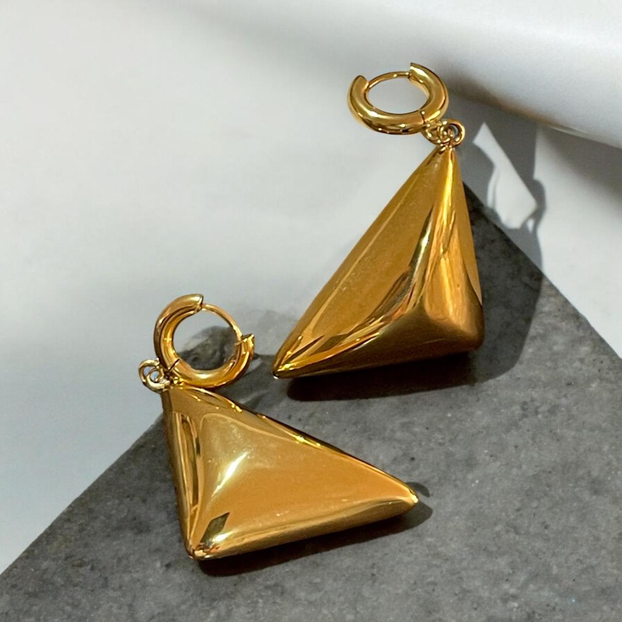 ARETES EGIPCIOS ORO 18 K Laminado