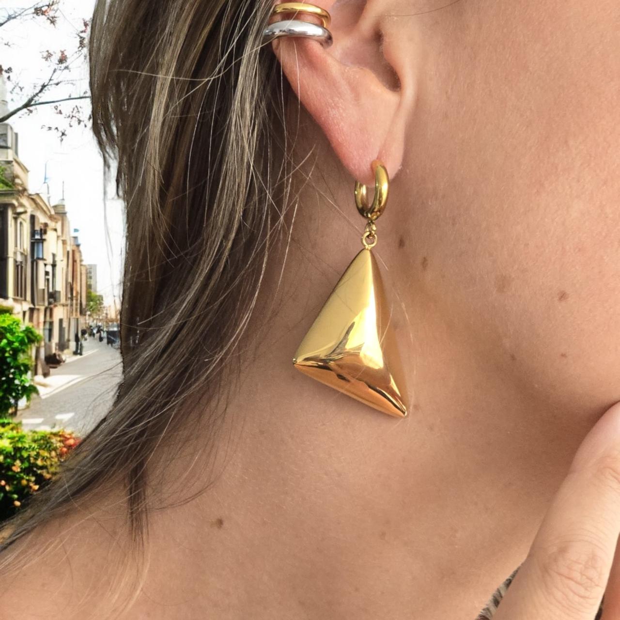 ARETES EGIPCIOS ORO 18 K Laminado